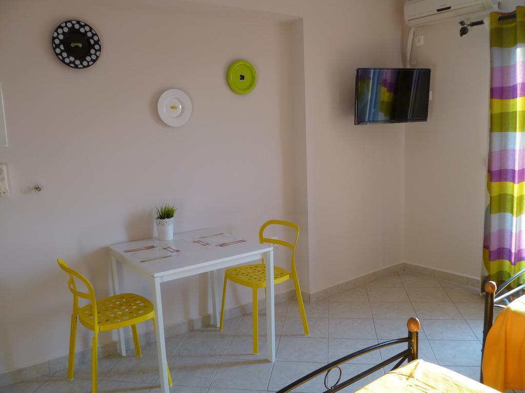 Alexandros Apartment Lefkada City Bilik gambar